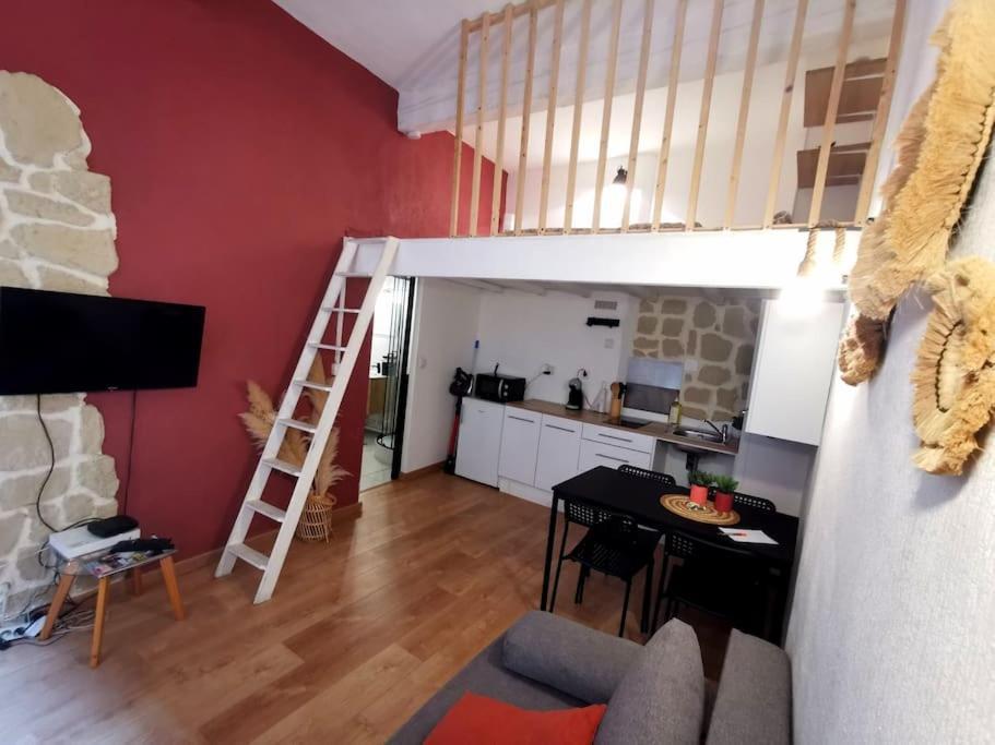 Centre Ville Montpellier - Appartement Au Coeur De L'Ecusson Екстериор снимка
